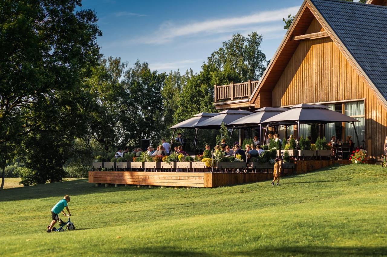 Abzali Hotel And Restaurant With Self Check-In Ādaži 외부 사진